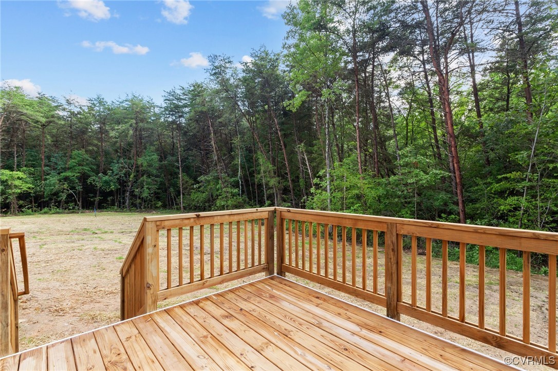 726 Stoney Point Road Cumberland, VA 23040 - Photo 27 of 32 a view of balcony with wooden floor and fence