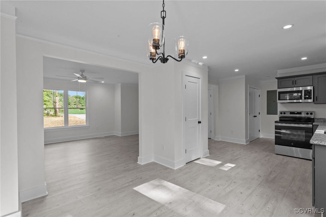 726 Stoney Point Road Cumberland, VA 23040 - Photo 5 of 32 a view of a livingroom with a kitchen