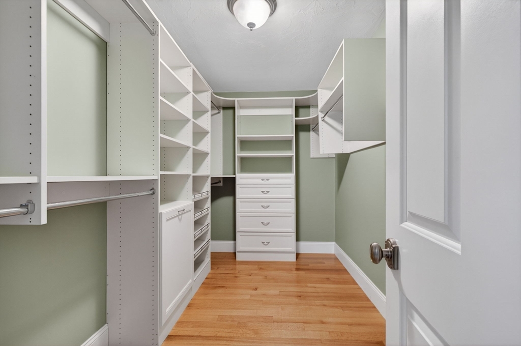 8 Fosters Pond Road Andover, MA 01810 - Photo 19 of 42
