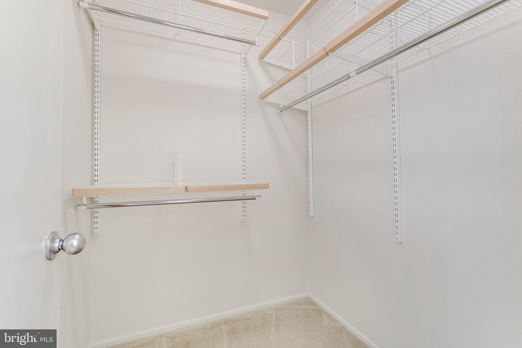 11655 Chesterfield Court Reston, VA 20190 - Photo 17 of 41 Gallery Image 17