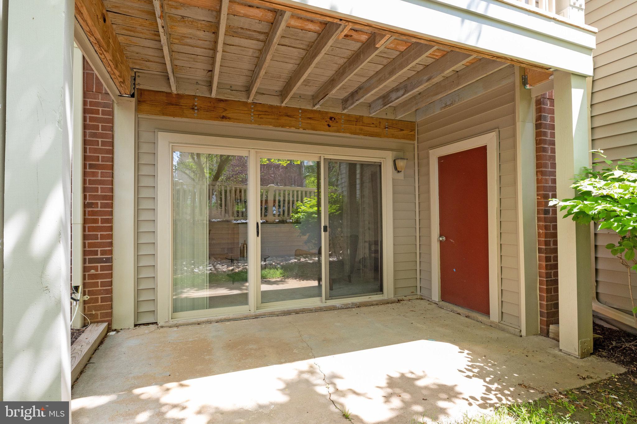 11655 Chesterfield Court Reston, VA 20190 - Photo 21 of 41 Gallery Image 21