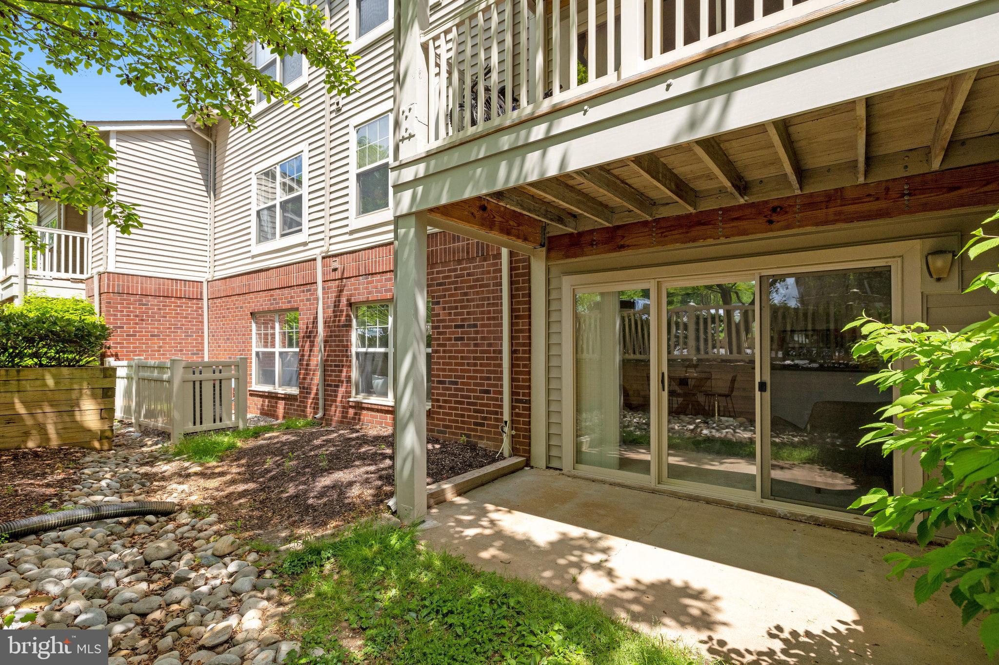 11655 Chesterfield Court Reston, VA 20190 - Photo 22 of 41 Gallery Image 22