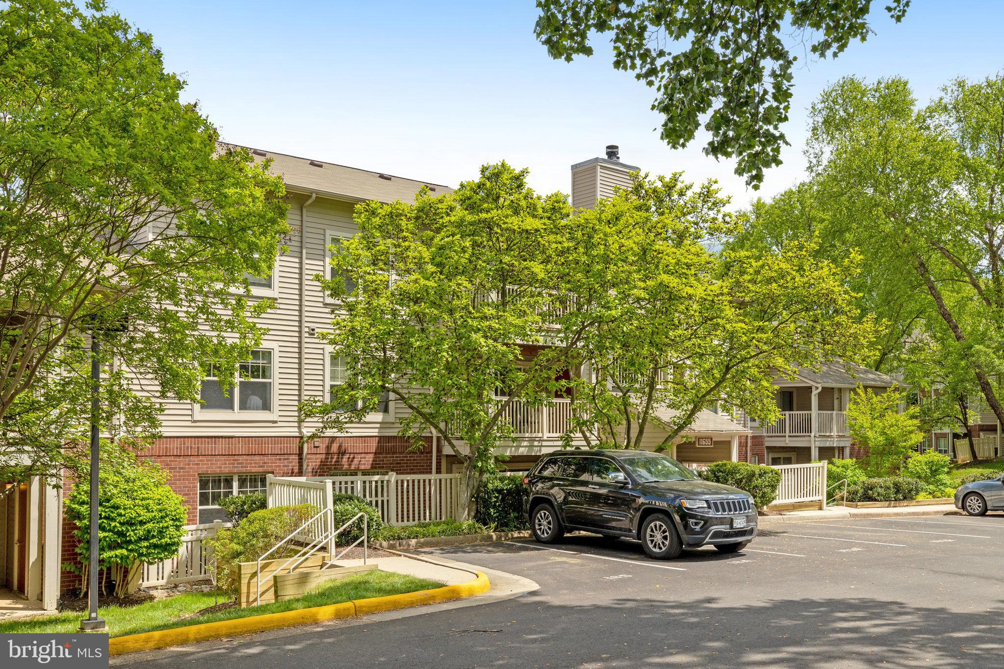11655 Chesterfield Court Reston, VA 20190 - Photo 23 of 41 Gallery Image 23