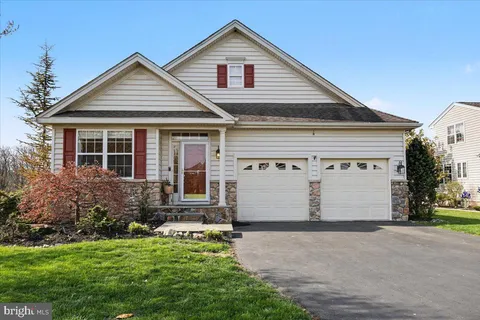 $525,000 | 32 Par Circle, Pottstown, PA 19464