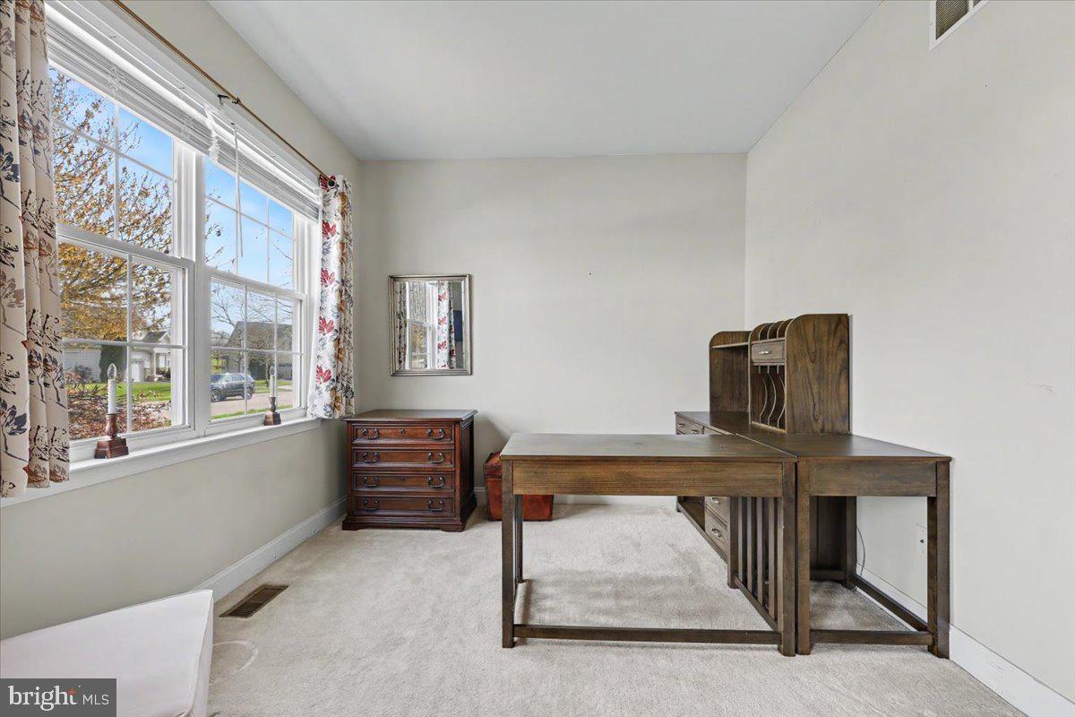 32 Par Circle Pottstown, PA 19464 - Photo 5 of 34 a bedroom with furniture and a window