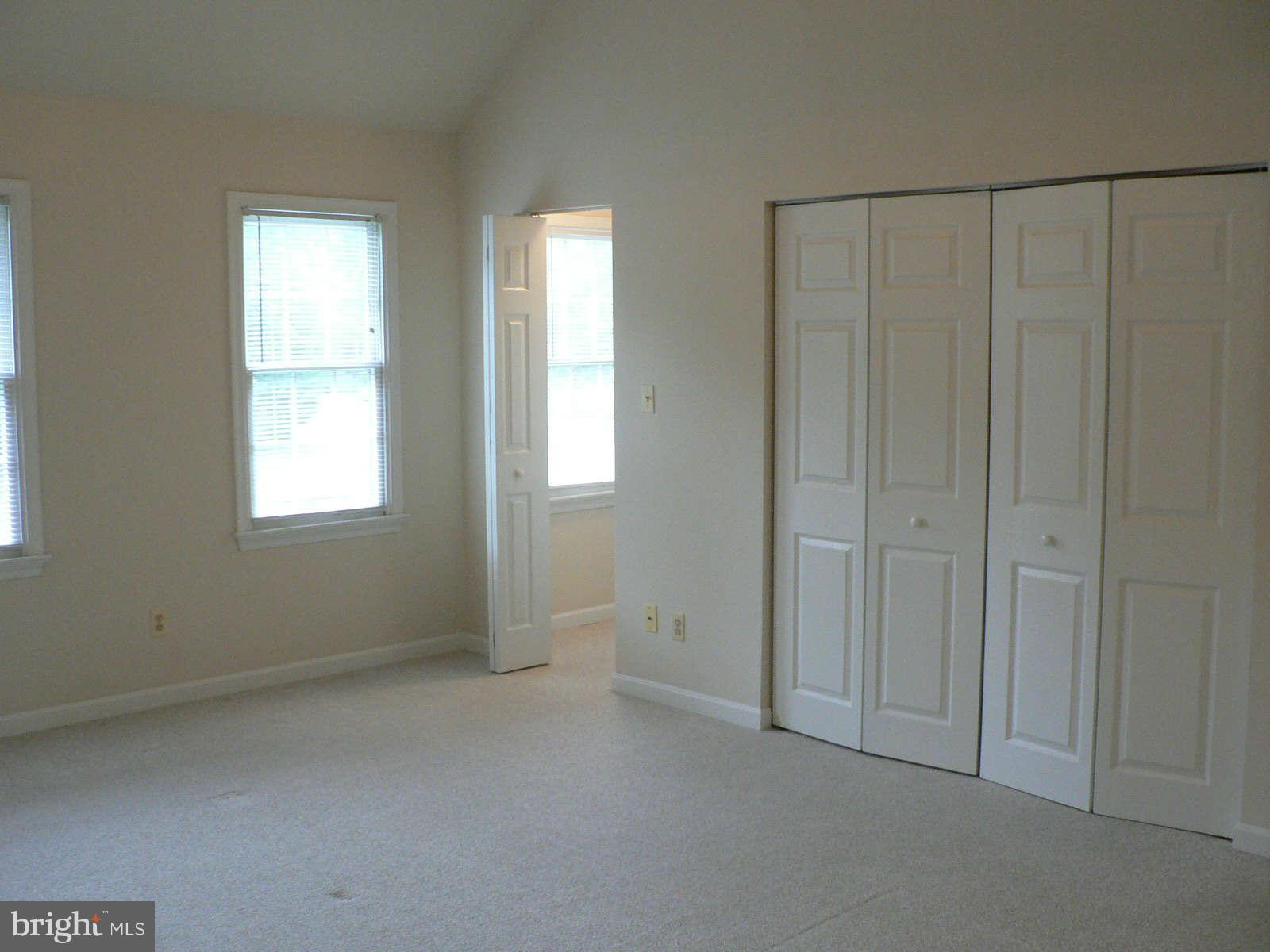 17608 Longdraft Road Gaithersburg, MD 20878 - Photo 11 of 30 Bedroom (Master)