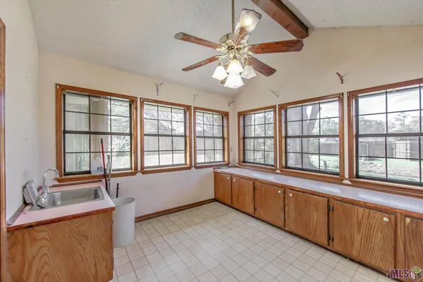 $243,000 | 109 Victoria Drive, Houma, LA 70360