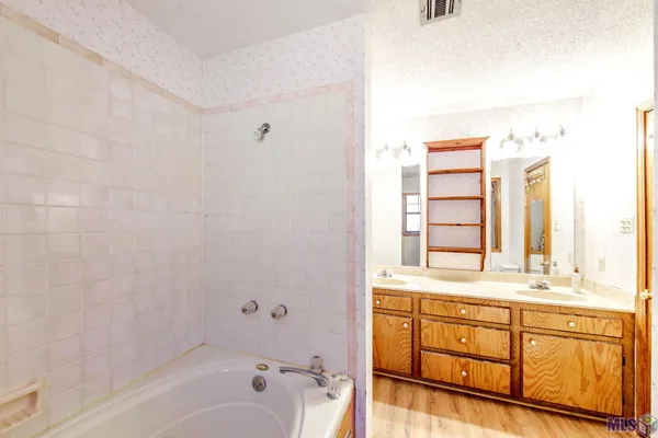 $243,000 | 109 Victoria Drive, Houma, LA 70360