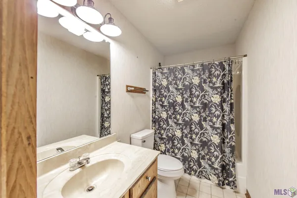 $243,000 | 109 Victoria Drive, Houma, LA 70360