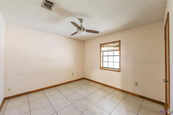 $243,000 | 109 Victoria Drive, Houma, LA 70360