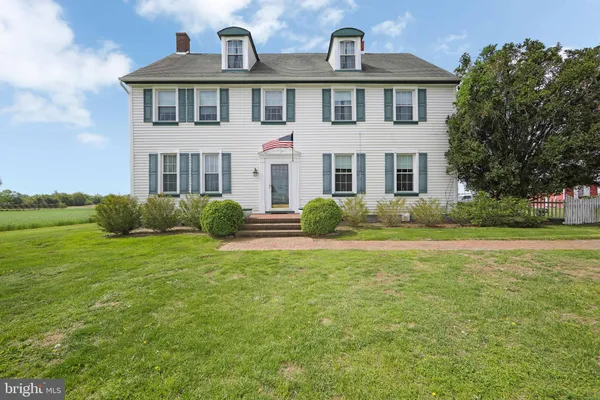 $1,695,000 | 111 Newbolds Corner Road, Southampton, NJ 08088