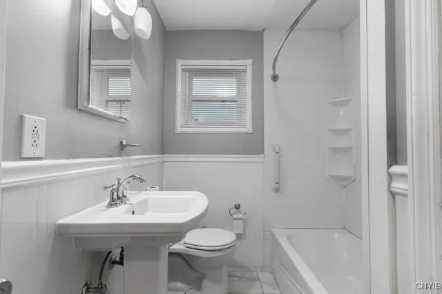 $174,900 | 20 Gardner Street, Whitestown, NY 13492