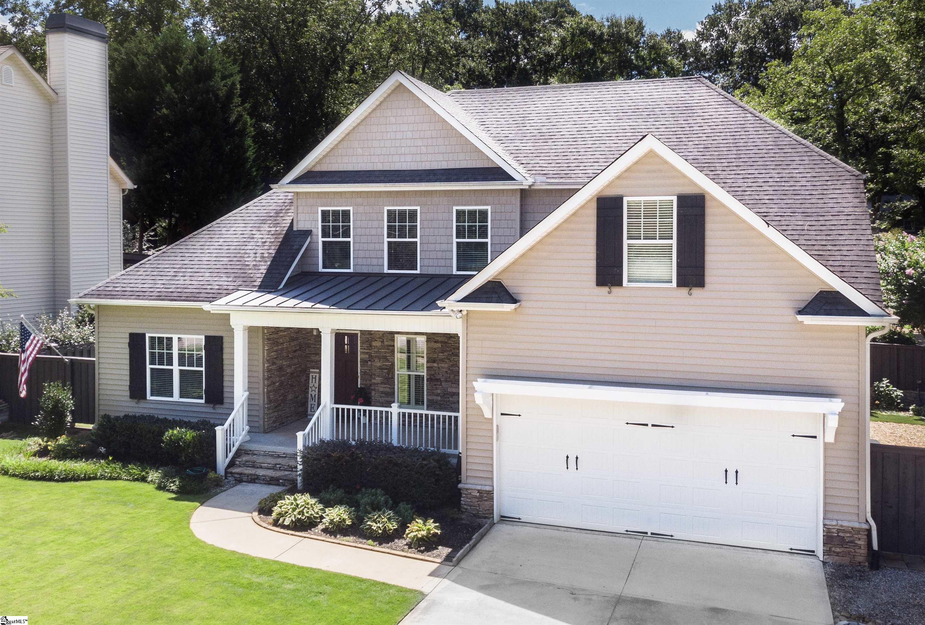 11 Rice Street Greenville, SC 29605 - Photo 3 of 36 Gallery Image 3
