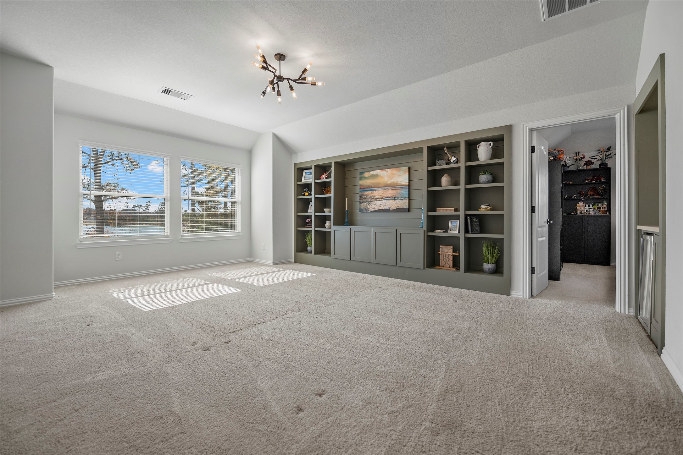 427 Shoreview Drive Conroe, TX 77303 - Photo 26 of 48 Game Room is LARGE