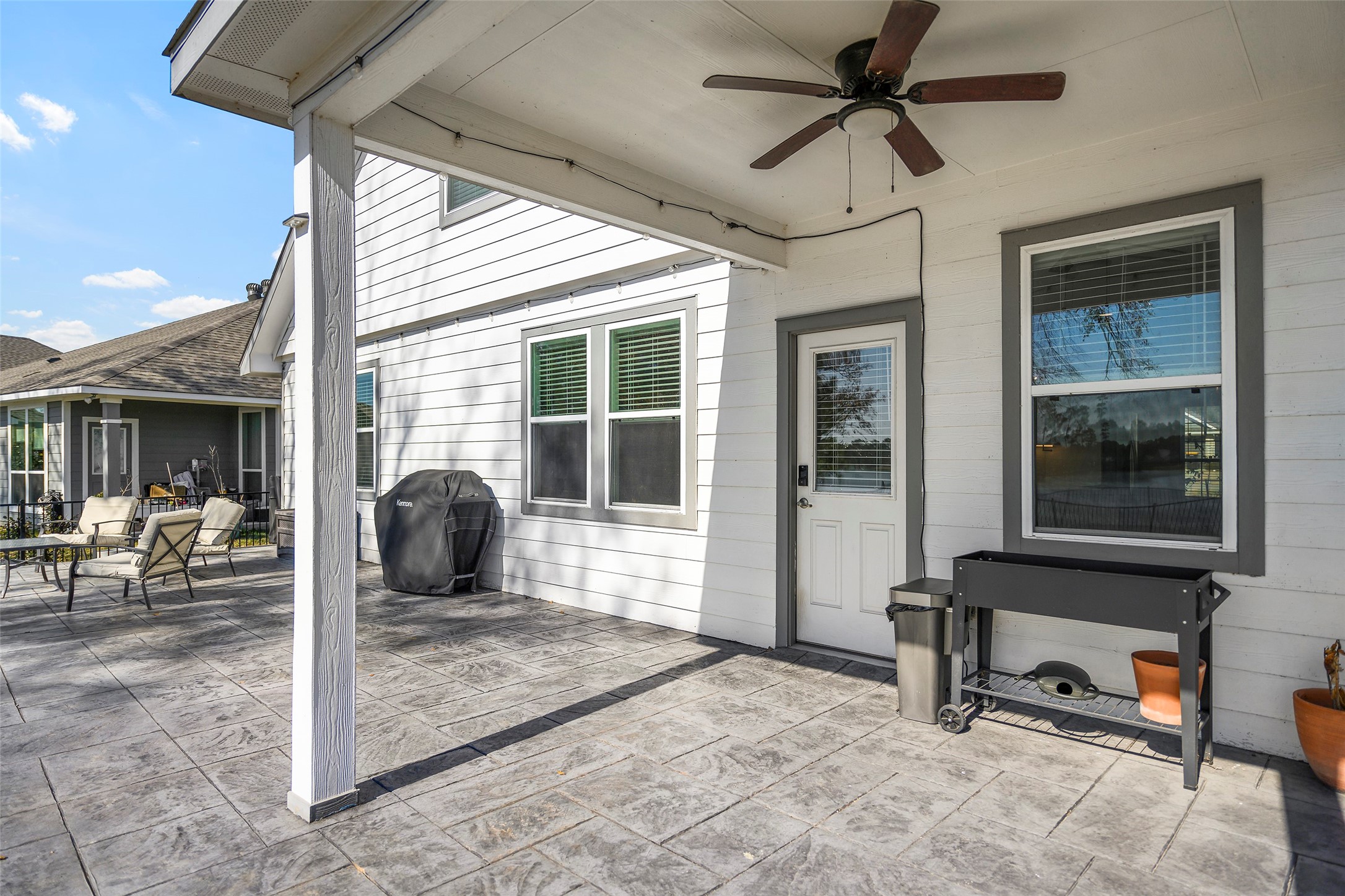 427 Shoreview Drive Conroe, TX 77303 - Photo 36 of 48