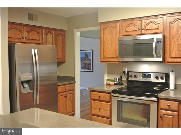 200 Ravenwood Road Exton, PA 19341 - Photo 8 of 25 Kitchen