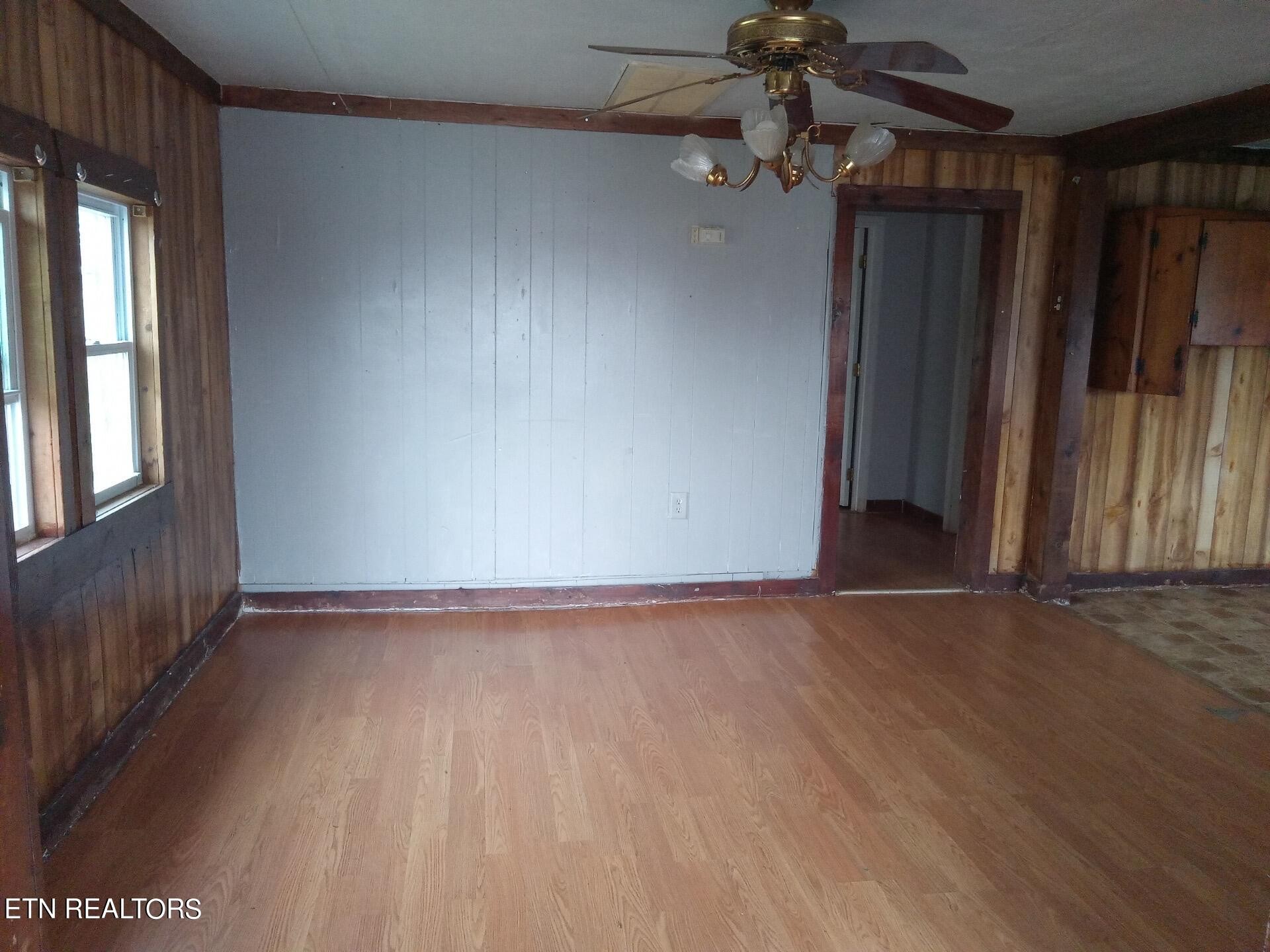 980 Berry Street Northeast Cleveland, TN 37311 - Photo 3 of 11