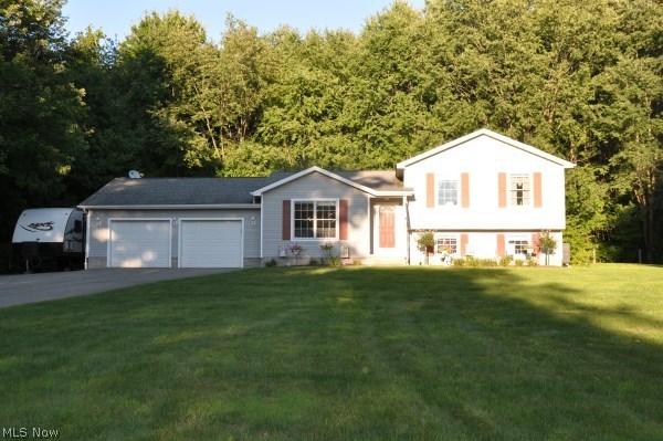 4060 Bushnell Campbell Road Fowler, OH 44418 - Photo 1 of 26 Gallery Image 1