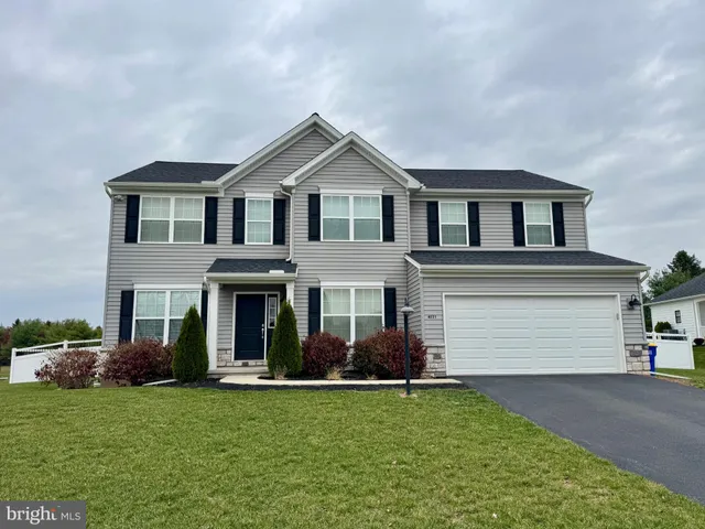 $479,000 | 4021 Country Drive, Dover, PA 17315