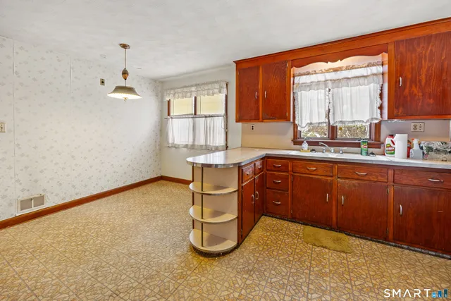 $445,000 | 267 Hyland Terrace, Orange, CT 06477