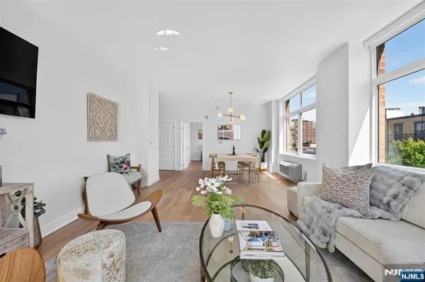 $1,699,000 | 1450 Washington Street, Unit 516, Hoboken, NJ 07030