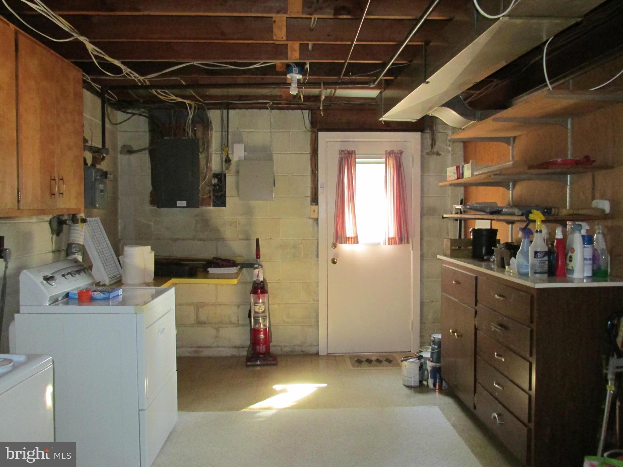 2304 Musgrove Road Silver Spring, MD 20904 - Photo 20 of 28 Laundry Room