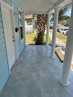 2524 West Chestnut Street Tampa, FL 33607 - Photo 2 of 12