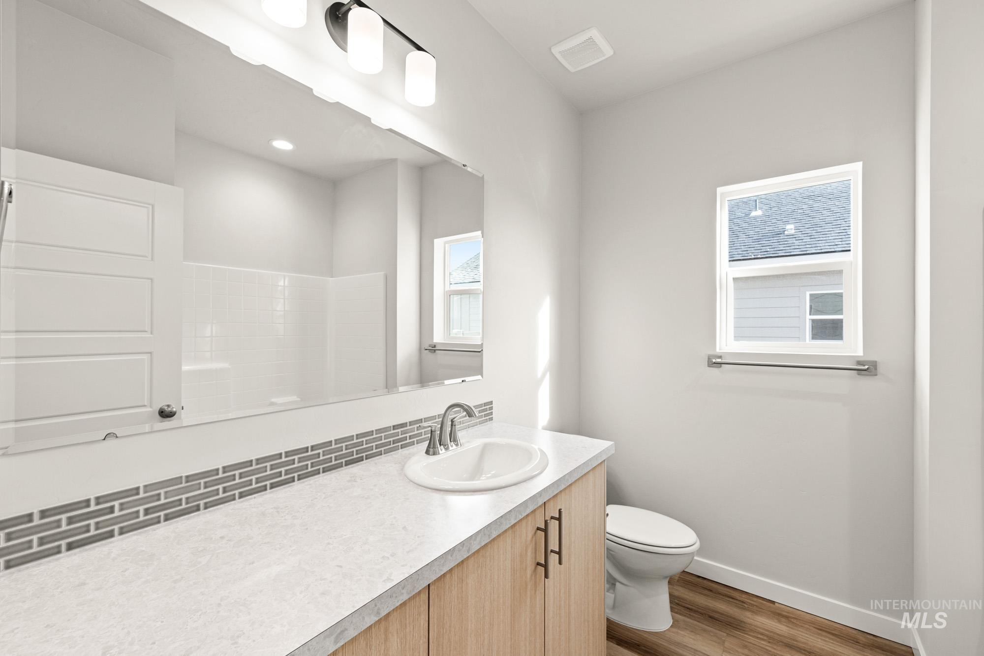 12865 Decatur Street Nampa, ID 83651 - Photo 14 of 20 Bathroom