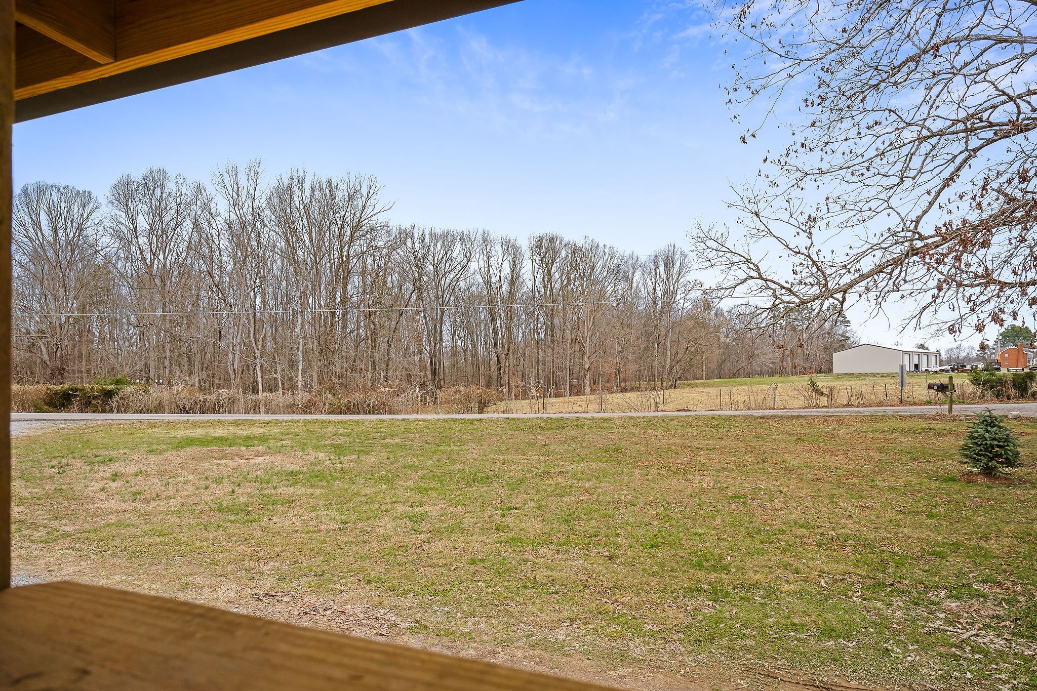 964 Old W Point Road Smithville, TN 37166 - Photo 8 of 38 Gallery Image 8