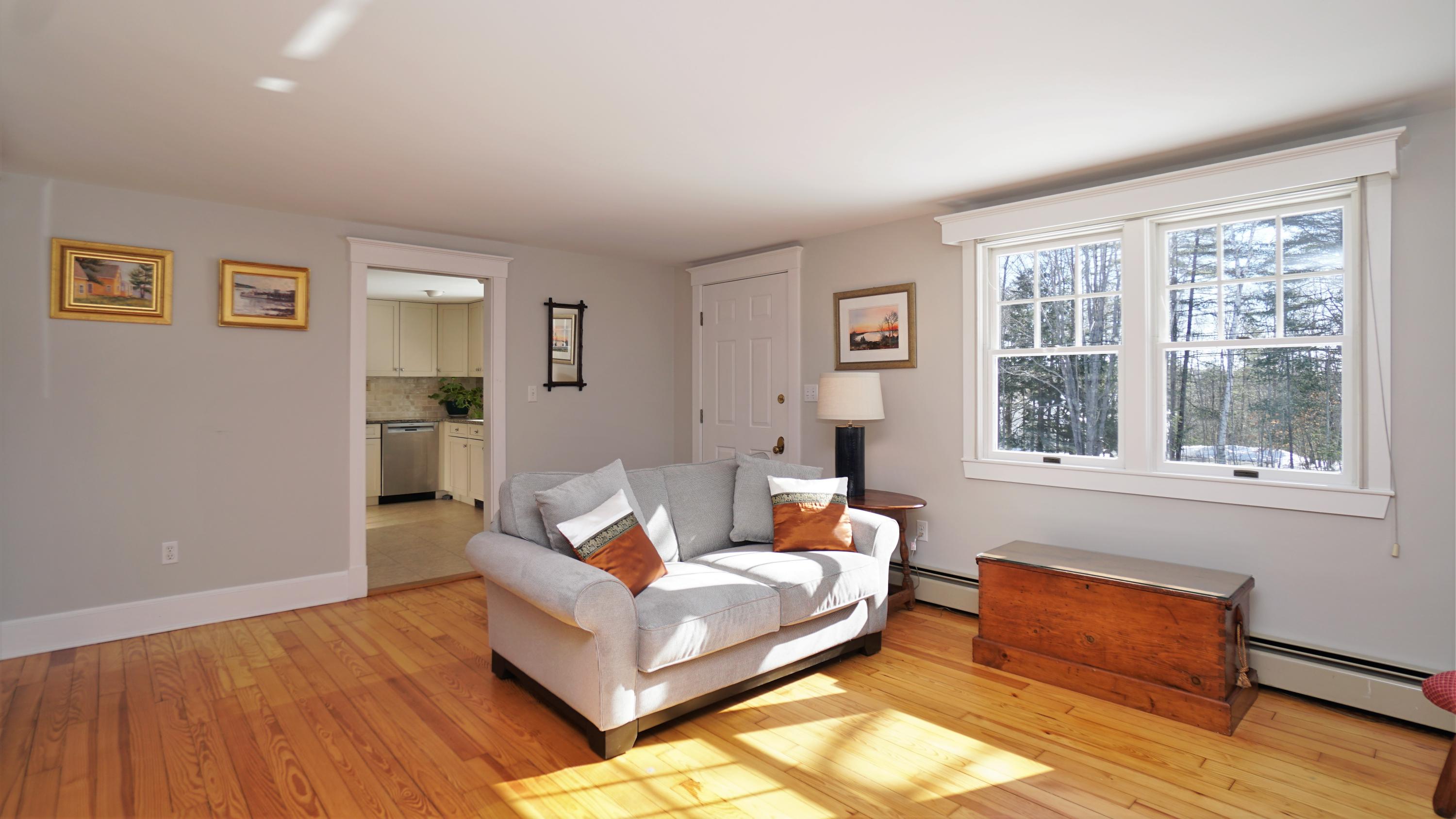 378 Middle Road Falmouth, ME 04105 - Photo 21 of 45 10 (4)