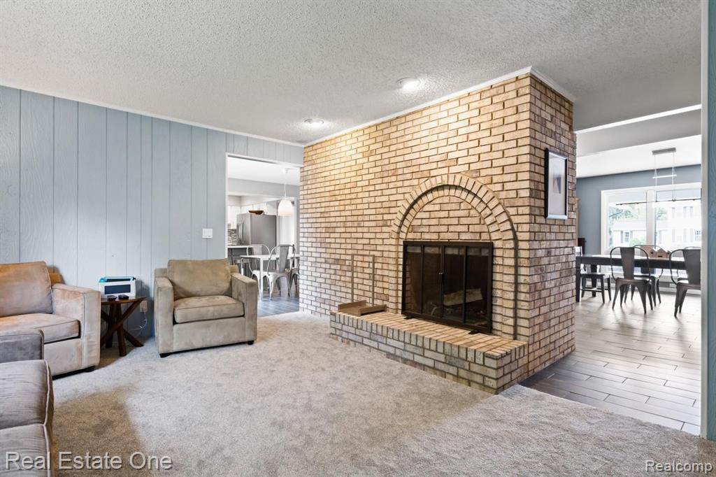 2373 Blockton Road Rochester Hills, MI 48306 - Photo 13 of 35