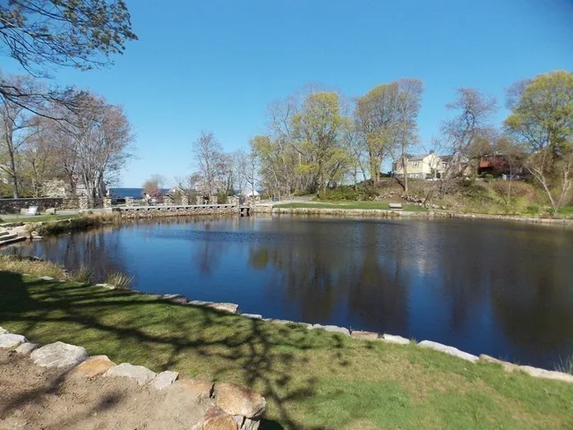a view of a lake with houses
