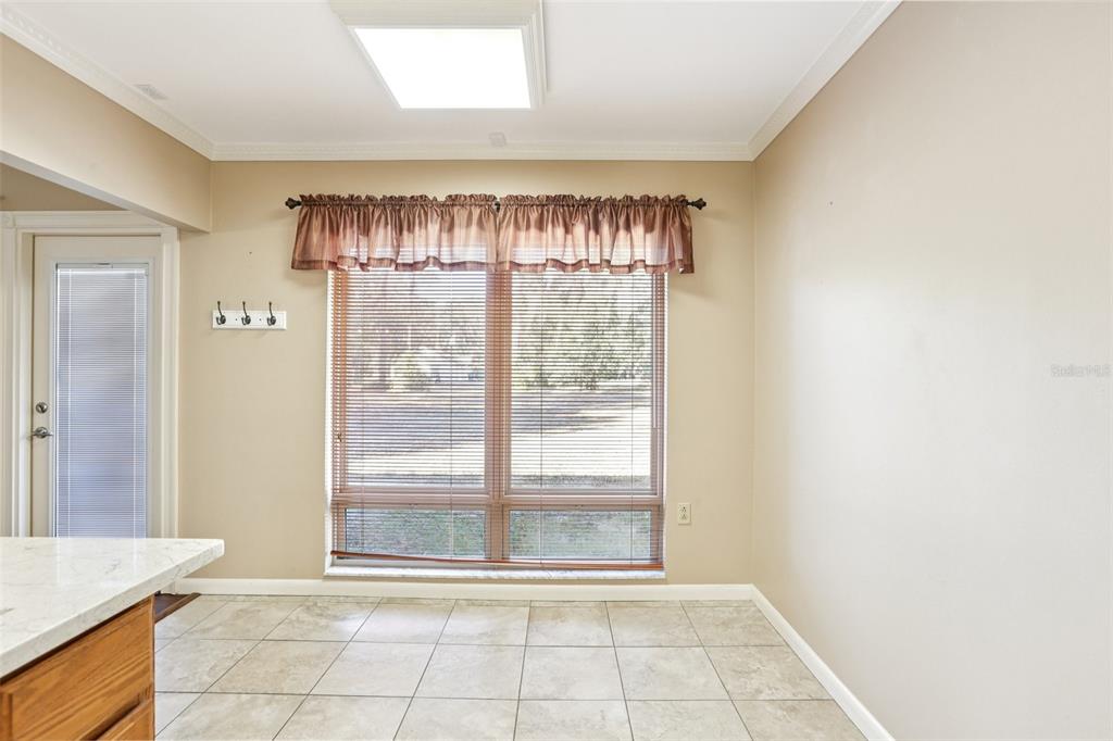 5706 Durant Road Dover, FL 33527 - Photo 16 of 41