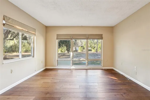 $2,800 | 5706 Durant Road, Dover, FL 33527