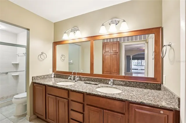 $2,800 | 5706 Durant Road, Dover, FL 33527