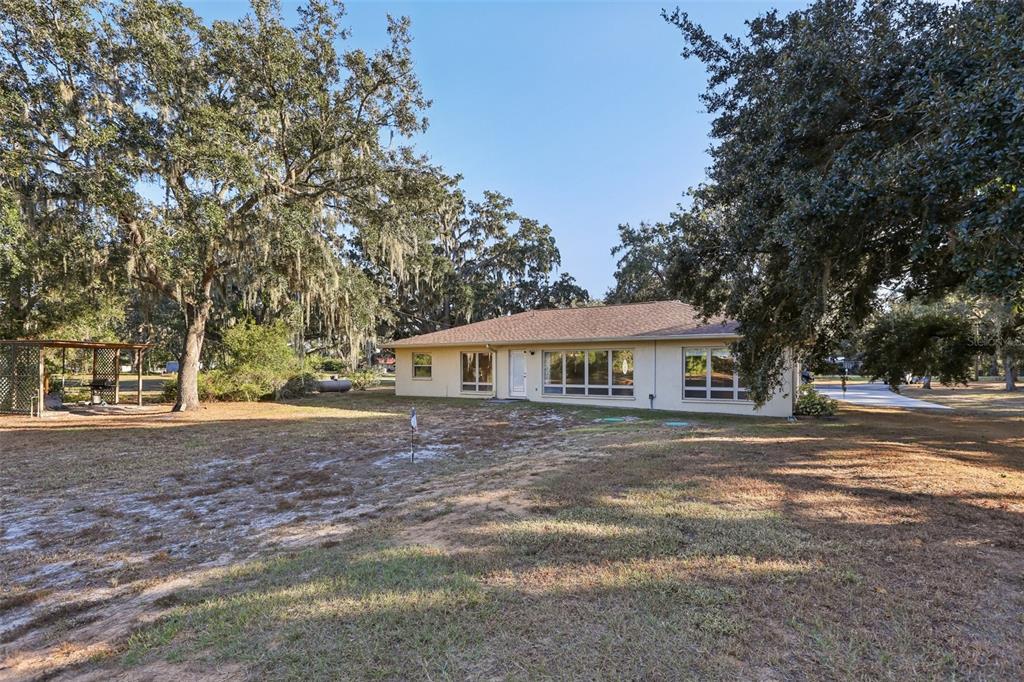 5706 Durant Road Dover, FL 33527 - Photo 36 of 41