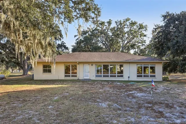$2,800 | 5706 Durant Road, Dover, FL 33527