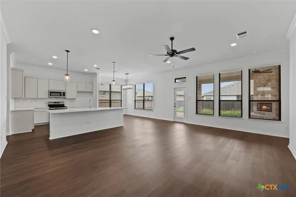 $385,000 | 7224 Caladium Drive, Temple, TX 76502