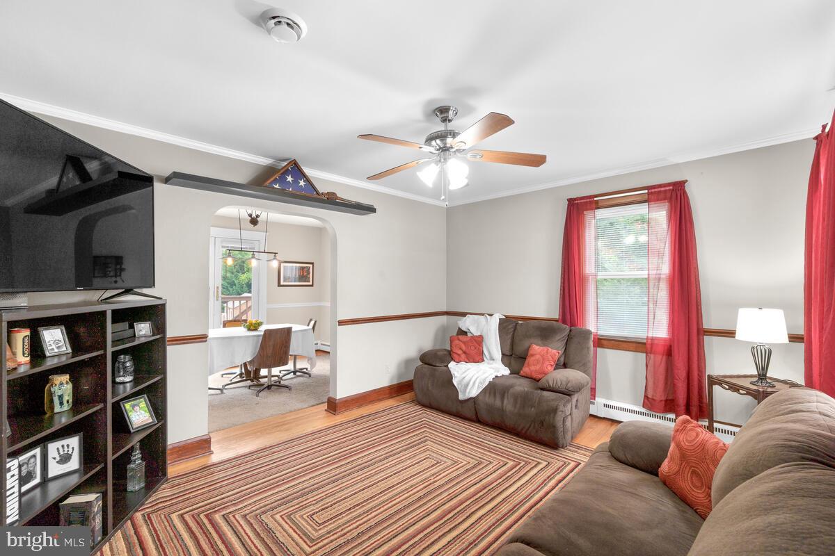 1314 Elm Road Baltimore, MD 21227 - Photo 8 of 65