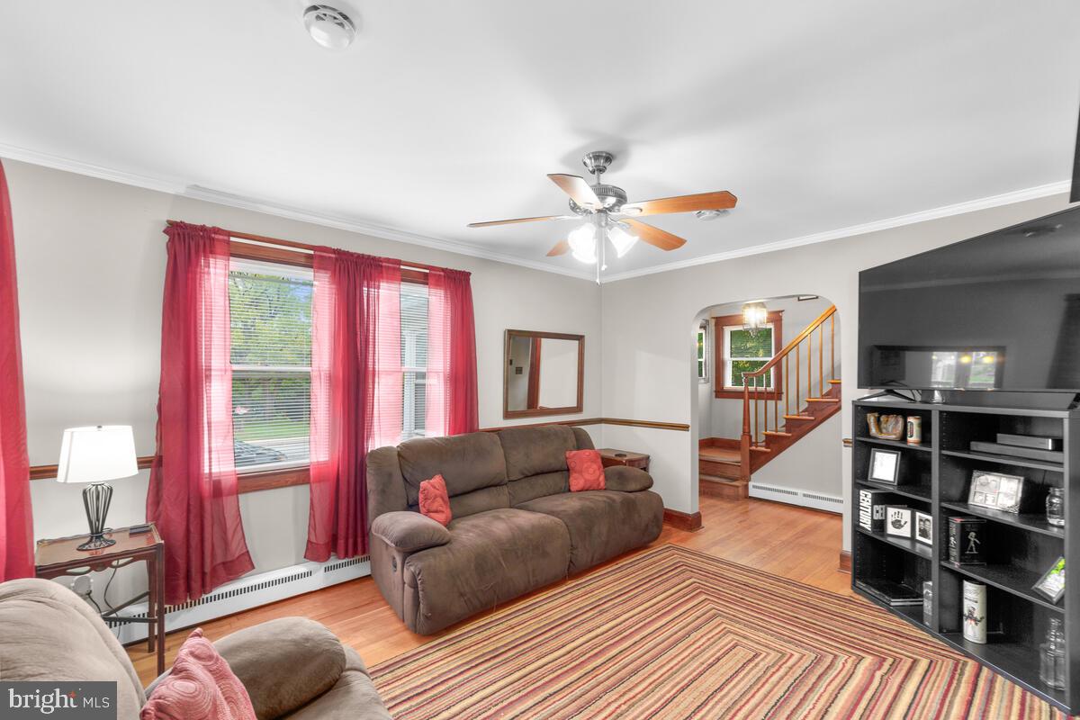 1314 Elm Road Baltimore, MD 21227 - Photo 10 of 65
