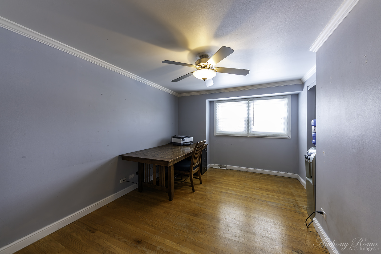 533 Beck Road Lindenhurst, IL 60046 - Photo 16 of 19 a room with a wooden table and a window