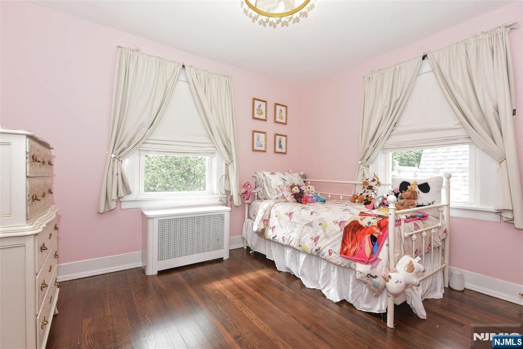 354 Demarest Avenue Oradell, NJ 07649 - Photo 20 of 33