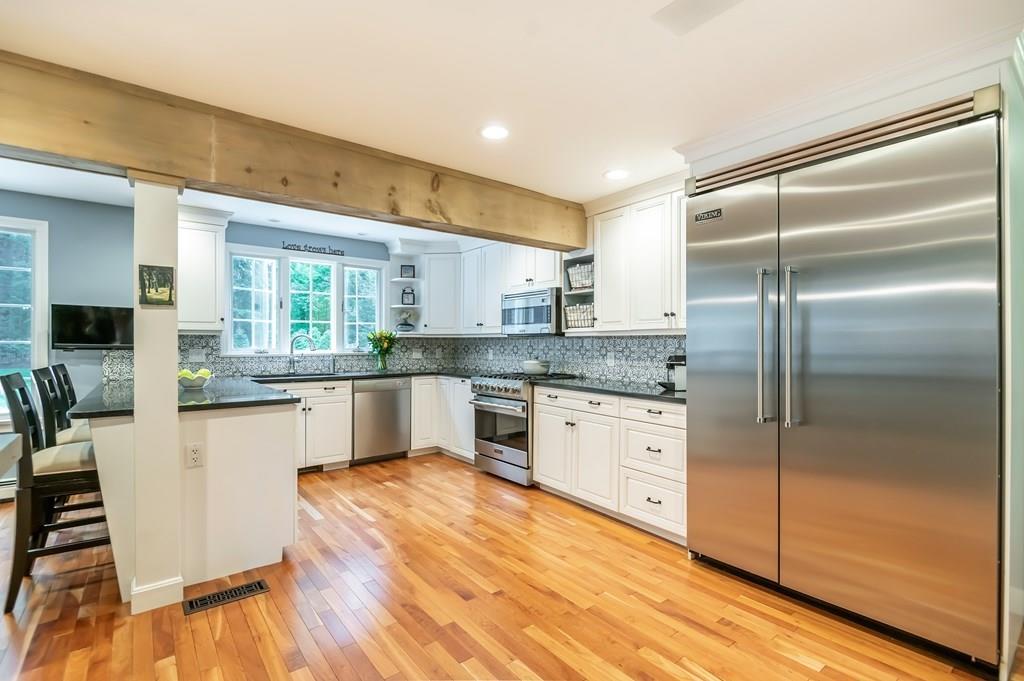 9 Hansom Road Andover, MA 01810 - Photo 6 of 42