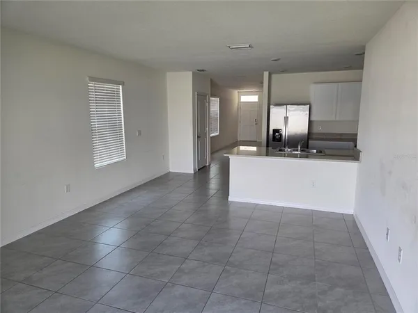 $1,900 | 17007 Blister Wing Drive, Wimauma, FL 33598