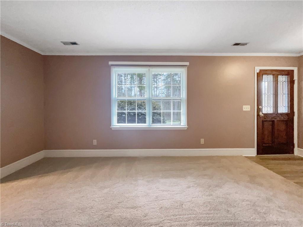 2916 Millwheel Road Pfafftown, NC 27040 - Photo 3 of 17 Gallery Image 3