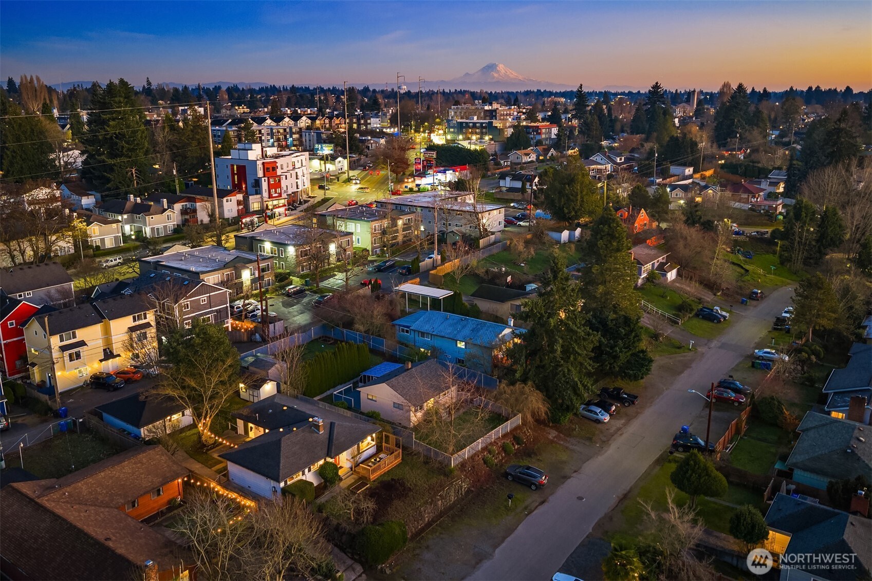 8818 22nd Avenue Southwest Seattle, WA 98106 - Photo 34 of 36