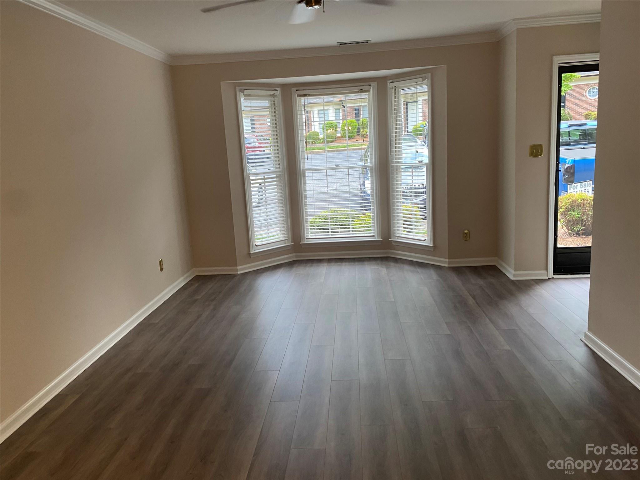 2029 Union Road Gastonia, NC 28054 - Photo 3 of 14 Gallery Image 3