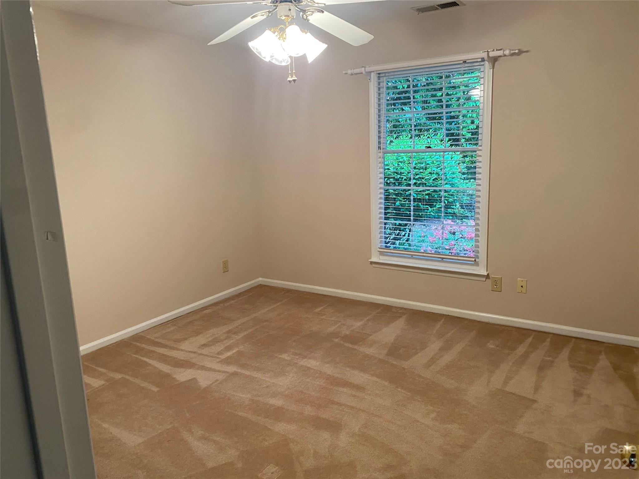 2029 Union Road Gastonia, NC 28054 - Photo 7 of 14 Gallery Image 7