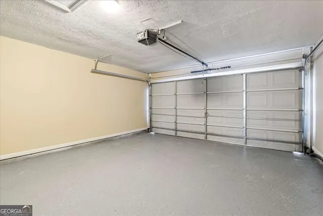 a view of a room with an empty space