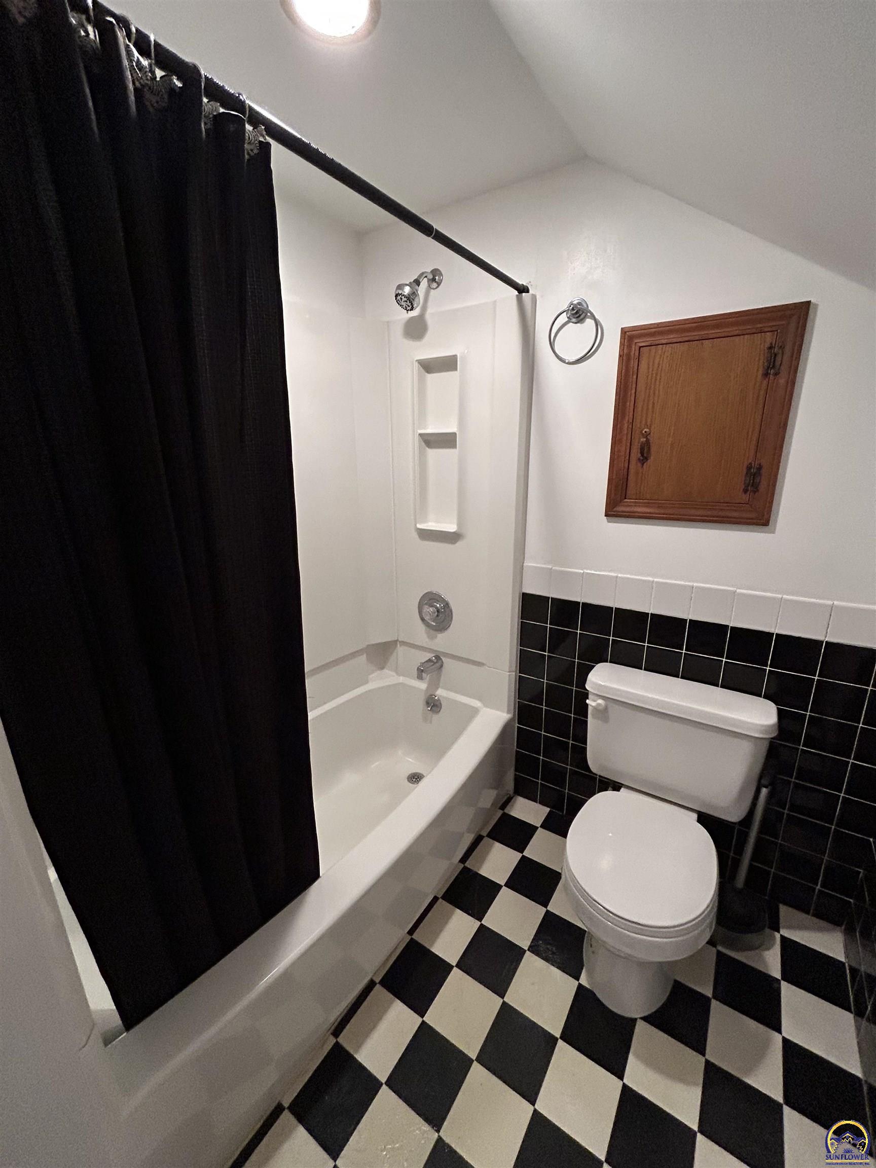 1513 Rural Street Emporia, KS 66801 - Photo 24 of 29